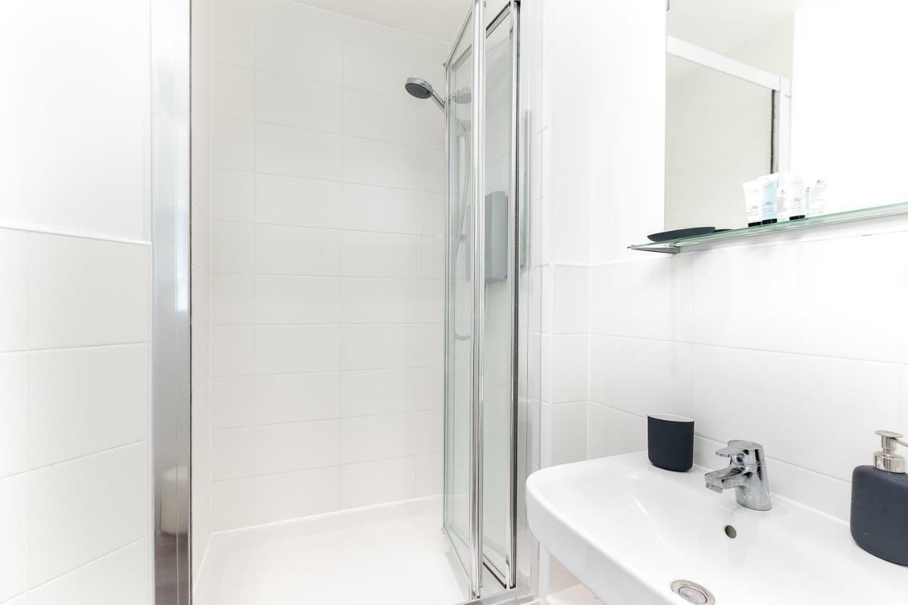 Hertford Serviced Apartments By Payman Club Экстерьер фото